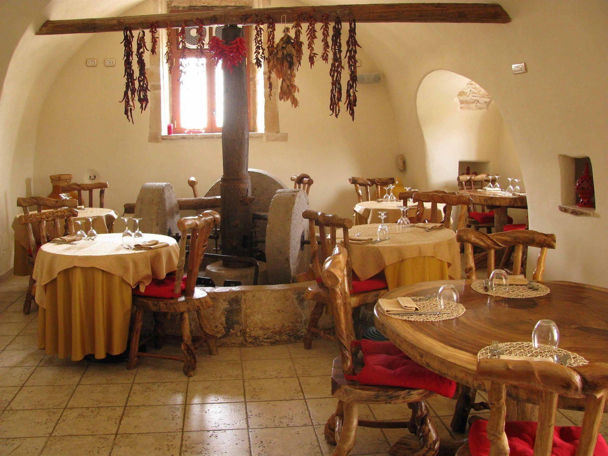 Masseria Quis Ut Deus Crispiano Dış mekan fotoğraf